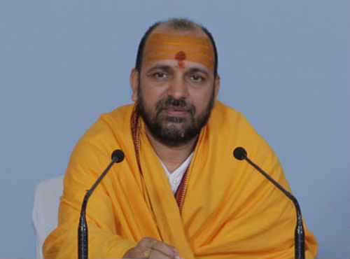 Poojya Zamman Shastri