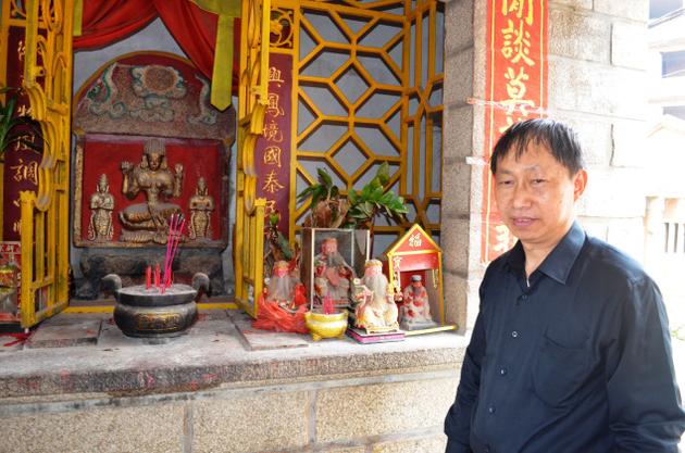 Li San Long, a resident of Chedian village