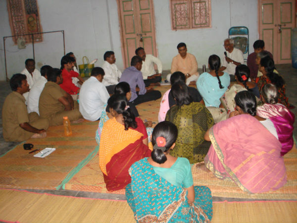 Shri. Ramesh Shinde having meeting with devout Hindus at Arani Shri. Ramesh Shinde having meeting with devout Hindus at Arani