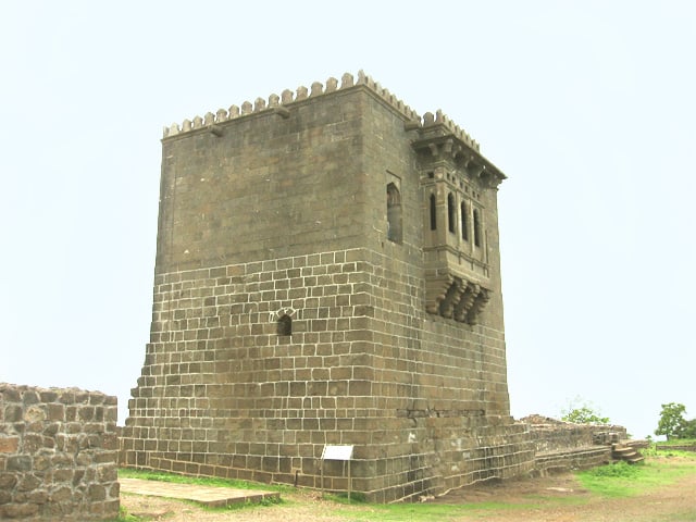 Shivneri fort