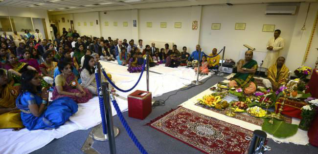 Hindutemple_Swindon