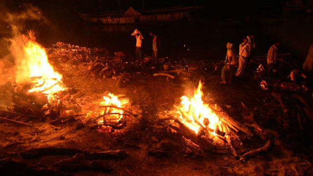 Is Hindu cremation next target for environment NGOs and secular ...