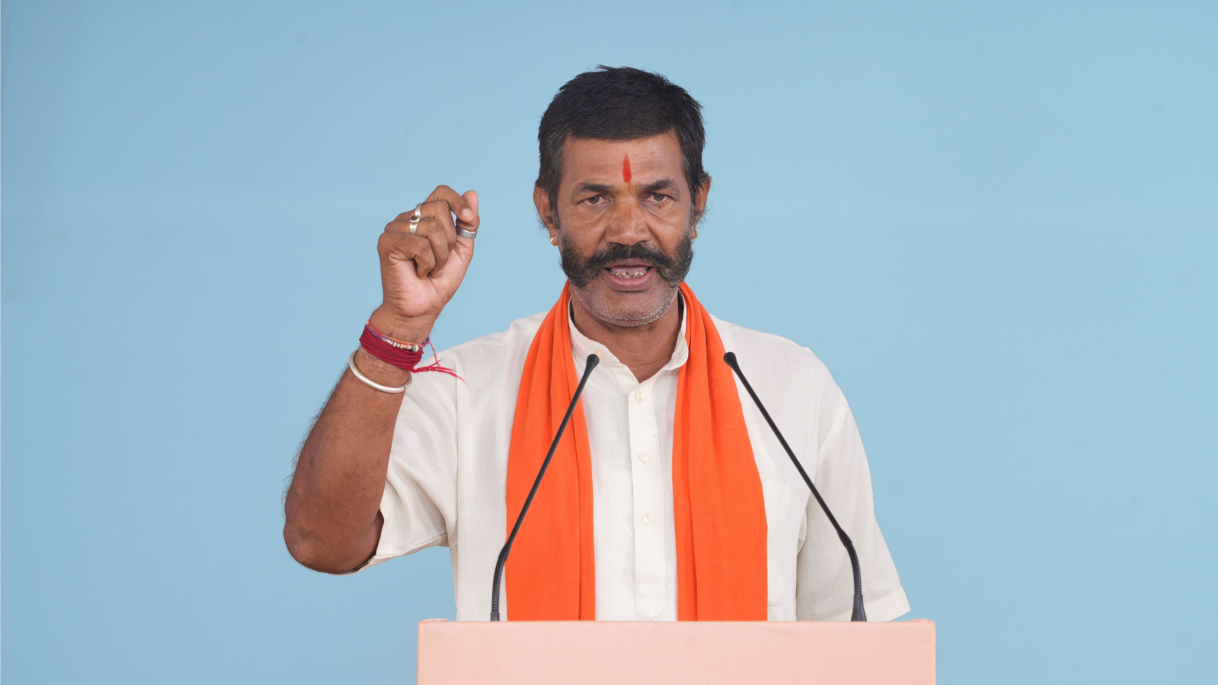 While expressing his views on the Nation and Dharma, Mr Jairaj Jangir (Jilha Upadhyaksha, Vishwa Hindu Parishad, Jhunjhunu, Rajasthan) said - The ‘Vaishvik Hindu Rashtra Mahotsav’ is the best forum to address various issues concerning Hindutva.