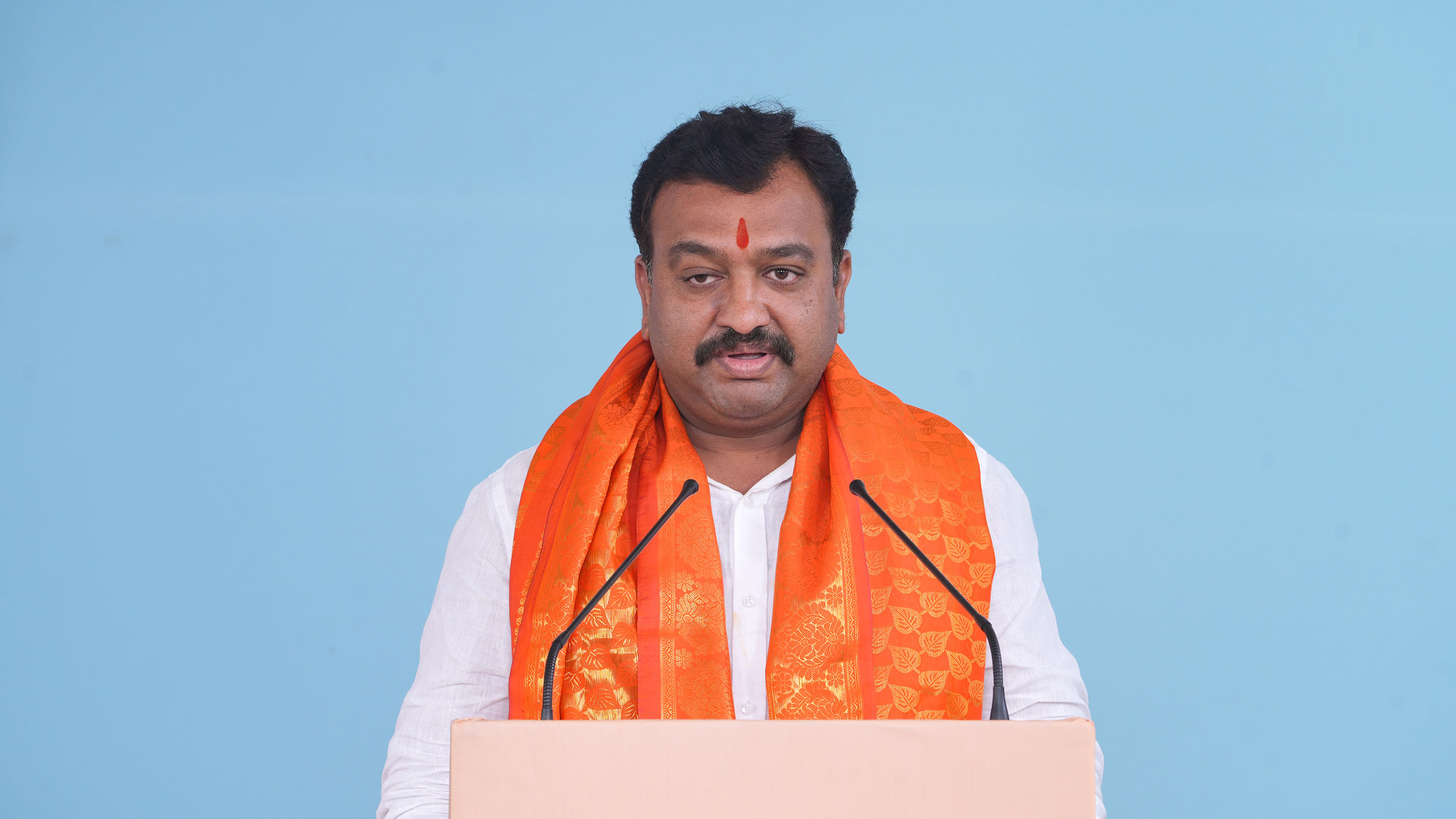 While expressing his views on the Nation and Dharma, Mr Prasad Pandit (President, Prajnapuri Jnanpeetha, Akkalkot, Maharashtra) said - As a takeaway from the ‘Vaishvik Hindu Rashtra Mahotsav’, let us not restrict ourselves to related activities, but learn about sadhana as well.
