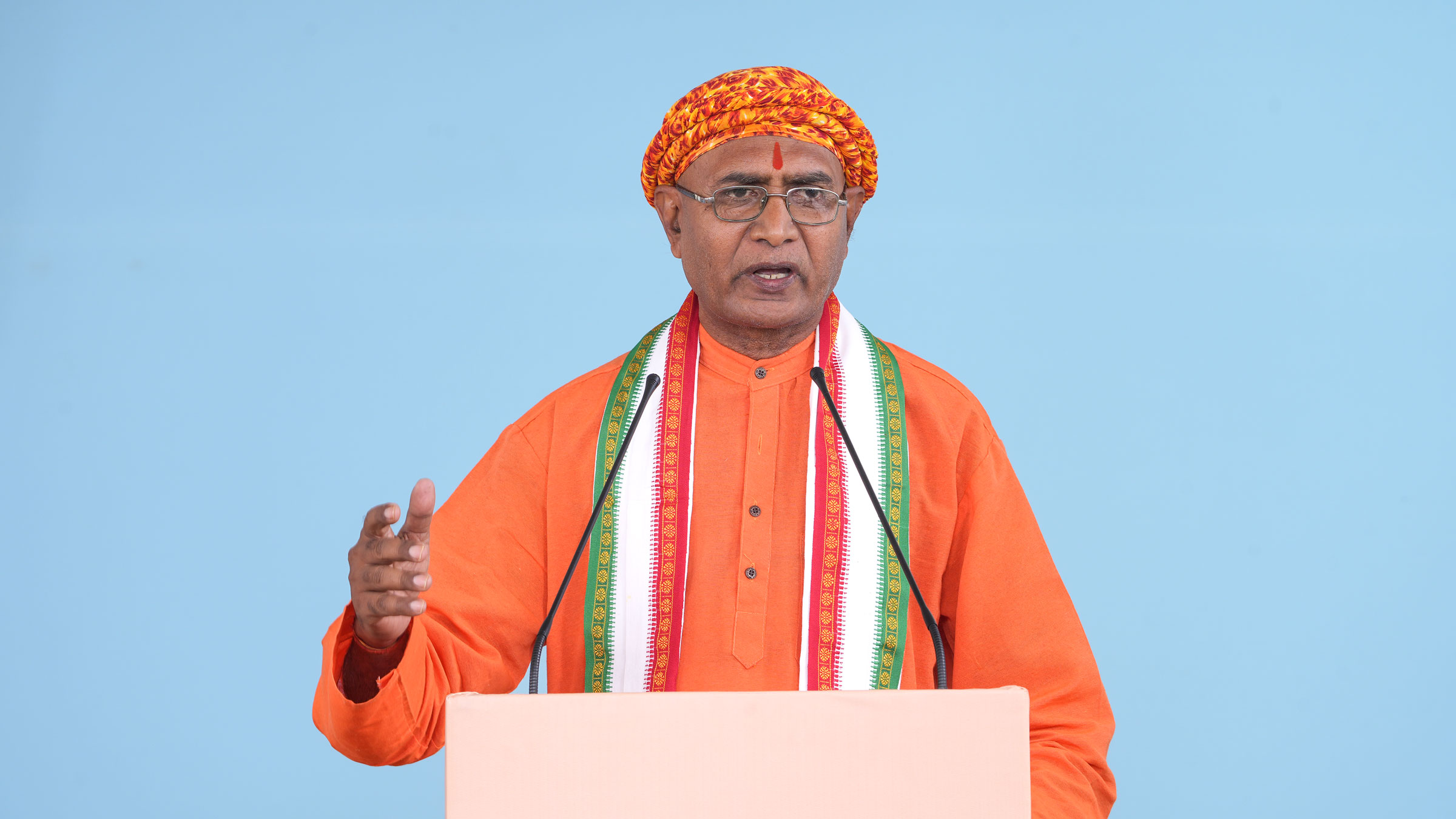 Acharya Chandra Kishore Parashar (Founder, Antarashtriya Sanatan Hindu Vahini, Bihar) talking about Hindu Samanvay Samiti’s struggle in Muzaffarpur, Bihar