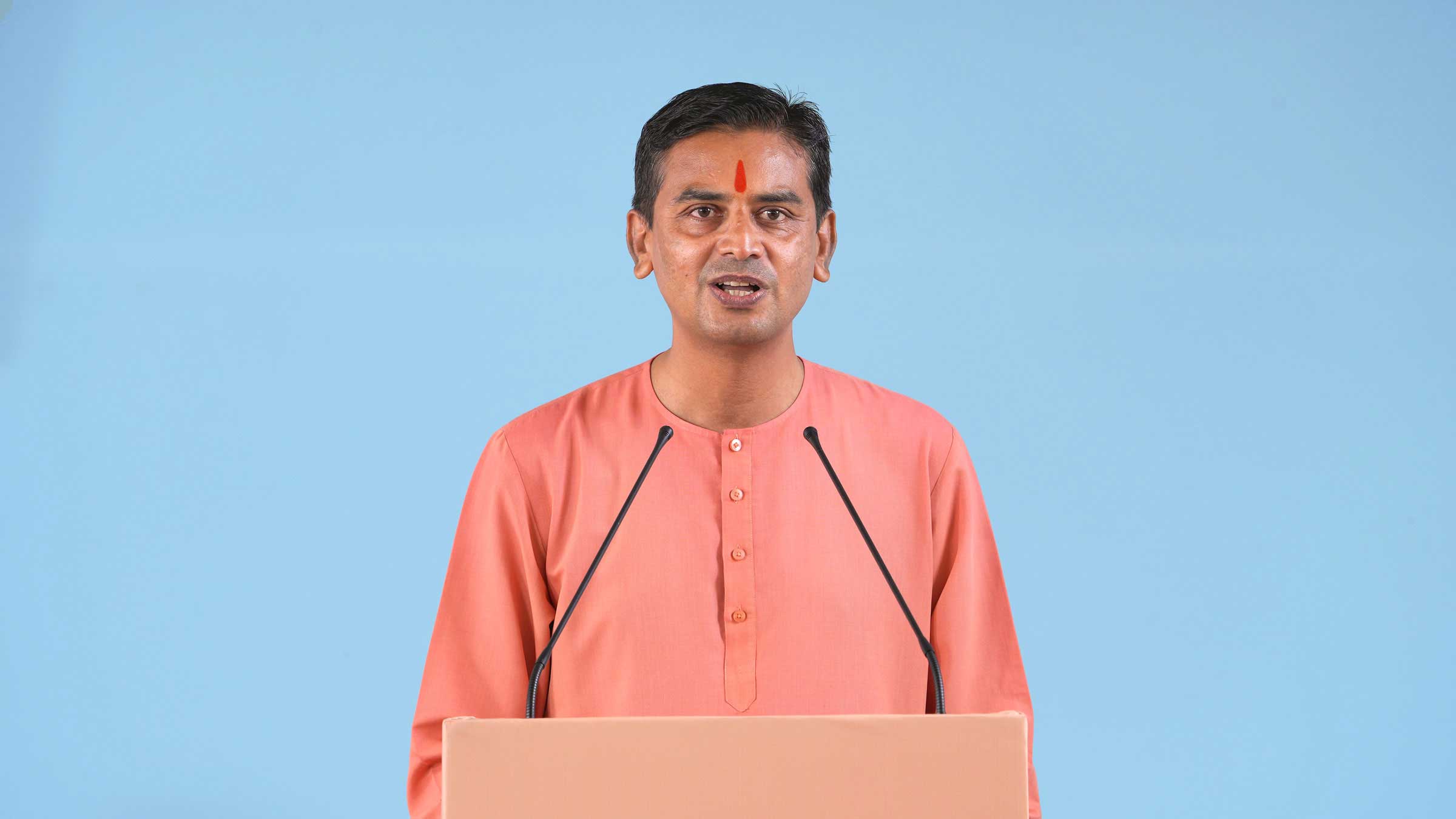 Mr Arvind Pansare (Coordinator, Publicity, Hindu Janajagruti Samiti) providing an overview of the media coverage of the ‘Vaishvik Hindu Rashtra Mahotsav’