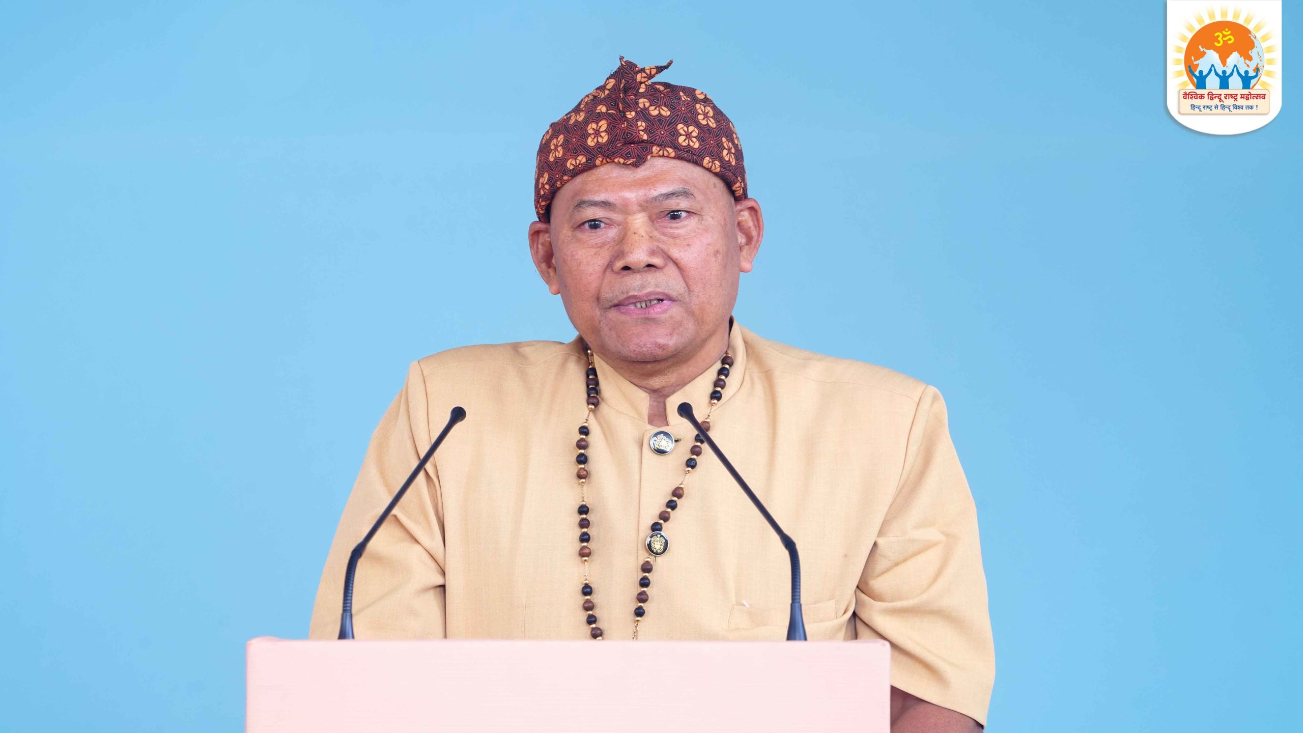 Rasa Acharya Dr IMD Darmayasa (Founder, Dharma Sthapanam Foundation & Paramadhama Ashram, Bali, Indonesia) addressing a session on - 'The efforts undertaken to foster the growth of Hindu Dharma across the globe'